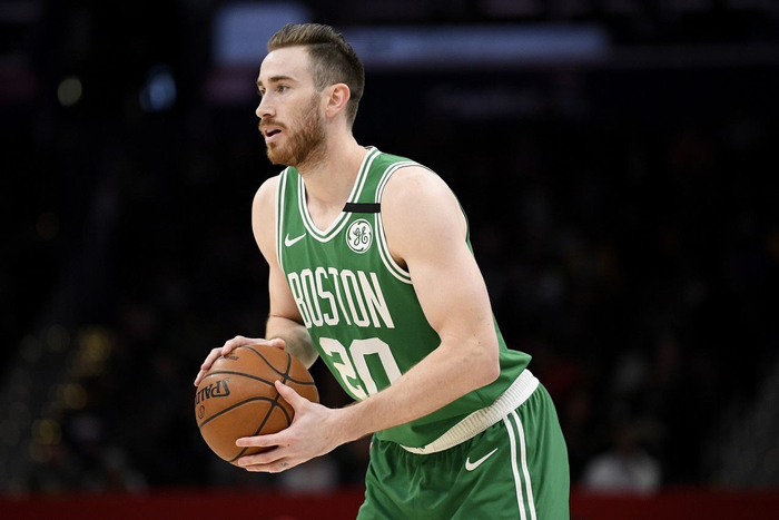 凯尔特人B队力克美国男篮，巴图姆送出助攻