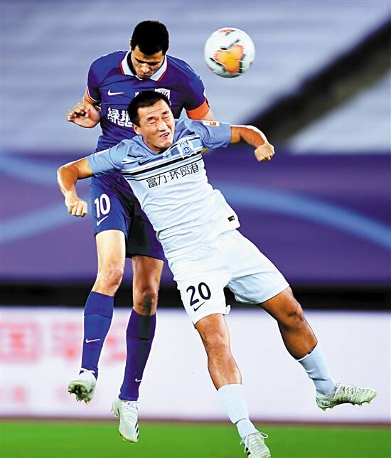 富力胜申花后逐渐获得战线上的优势