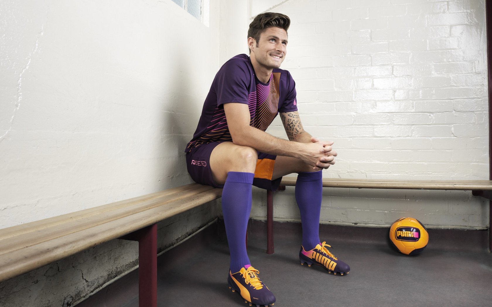 西亚卡姆大场面先生！爵士压哨三分绝杀魔术，诠释何为关键时刻的巨星